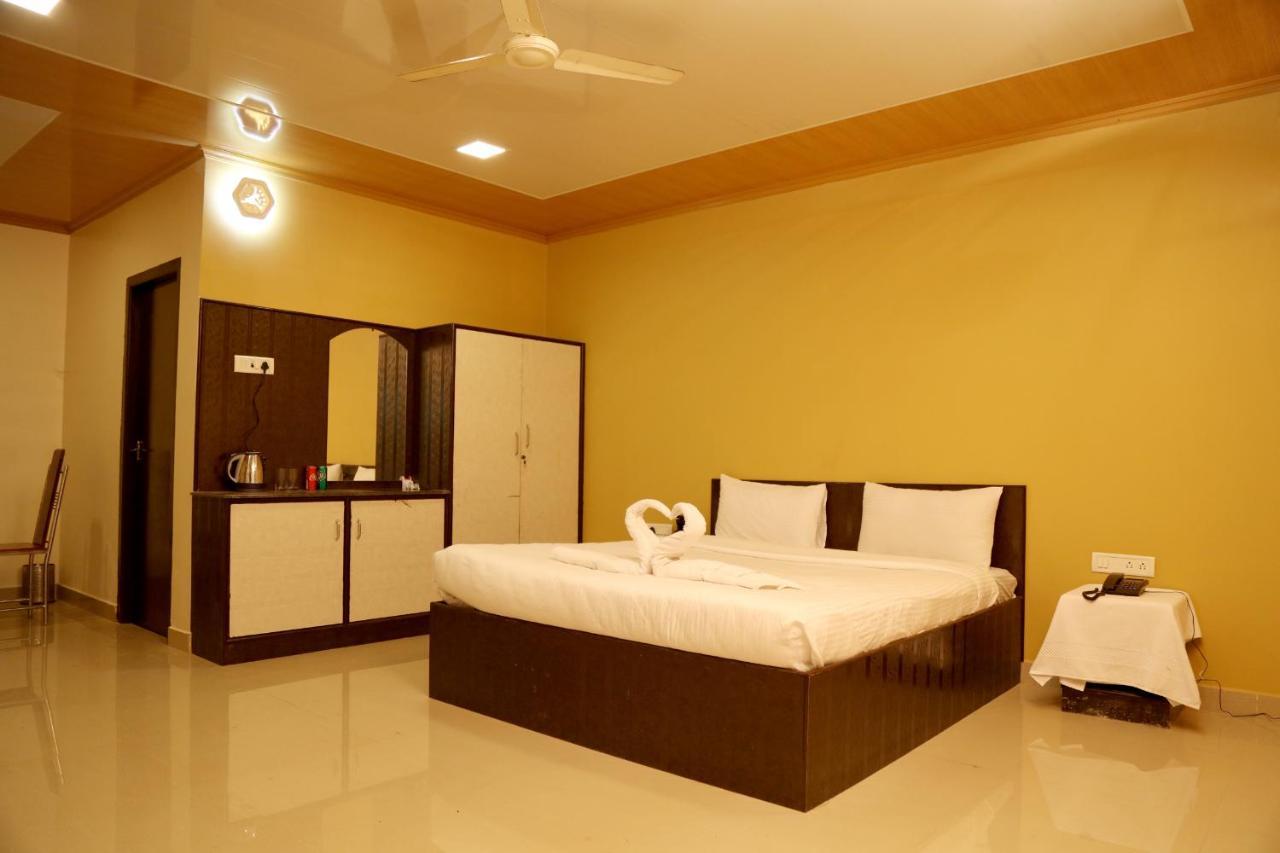 Royal Nature Resort Поллачи Экстерьер фото